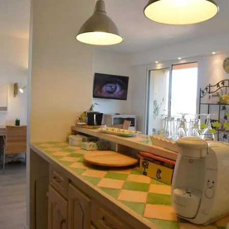 Apartman Pins Ensoleilles *